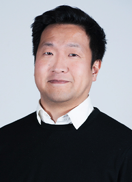 Simón Lee