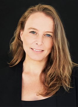 María López